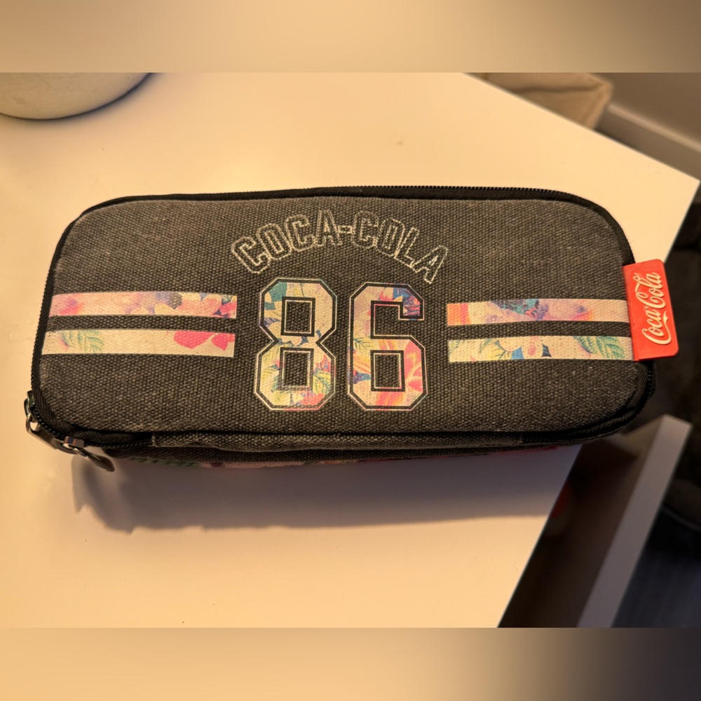 Vintage rare Coke pen pouch or cosmetic case. No flaws